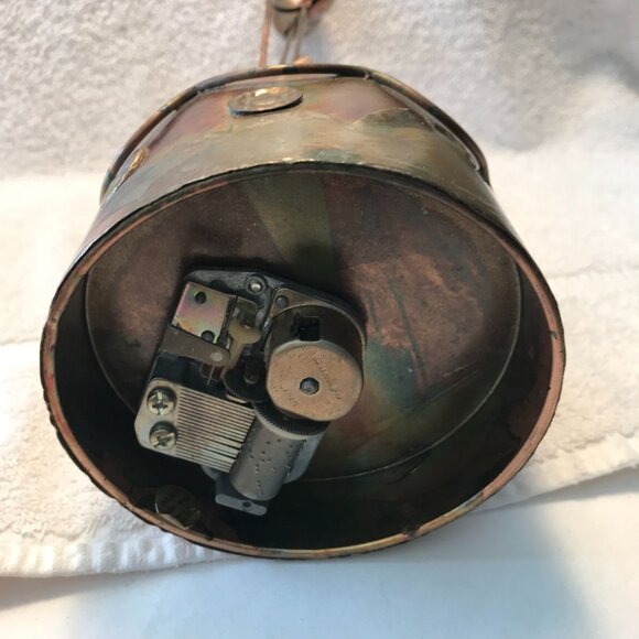 Vintage Copper Clown Decor With Balloons - Handmade Metal Art Sculpture - Quirky - Picture 4 of 14